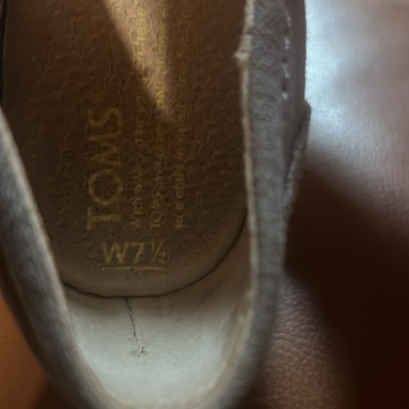 Tom’s Gray Wedge Sandals Perp Toe Size 7.5 - Picture 5 of 8